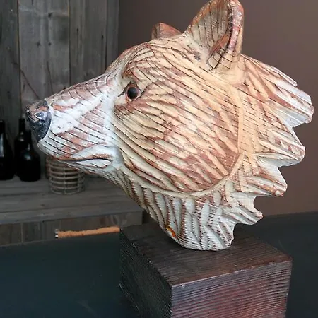 La Couette De L'ours לינה וארוחת בוקר אייבלי